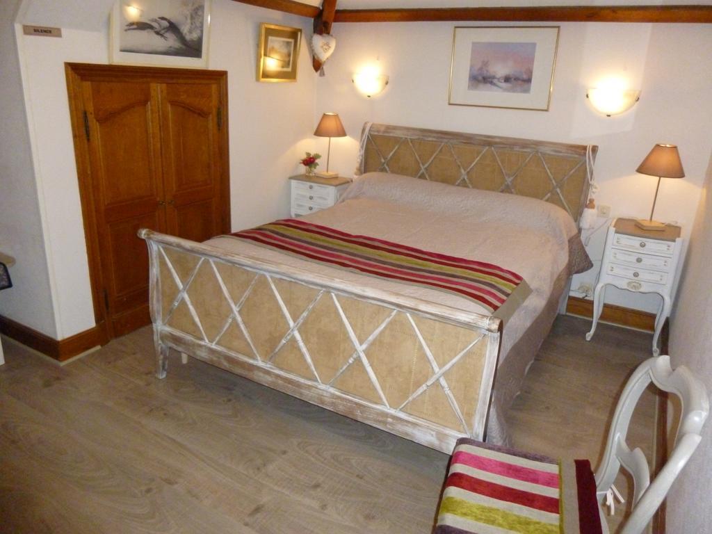 Chambres D'Hotes Le Clos Des Senteurs Malemort Esterno foto