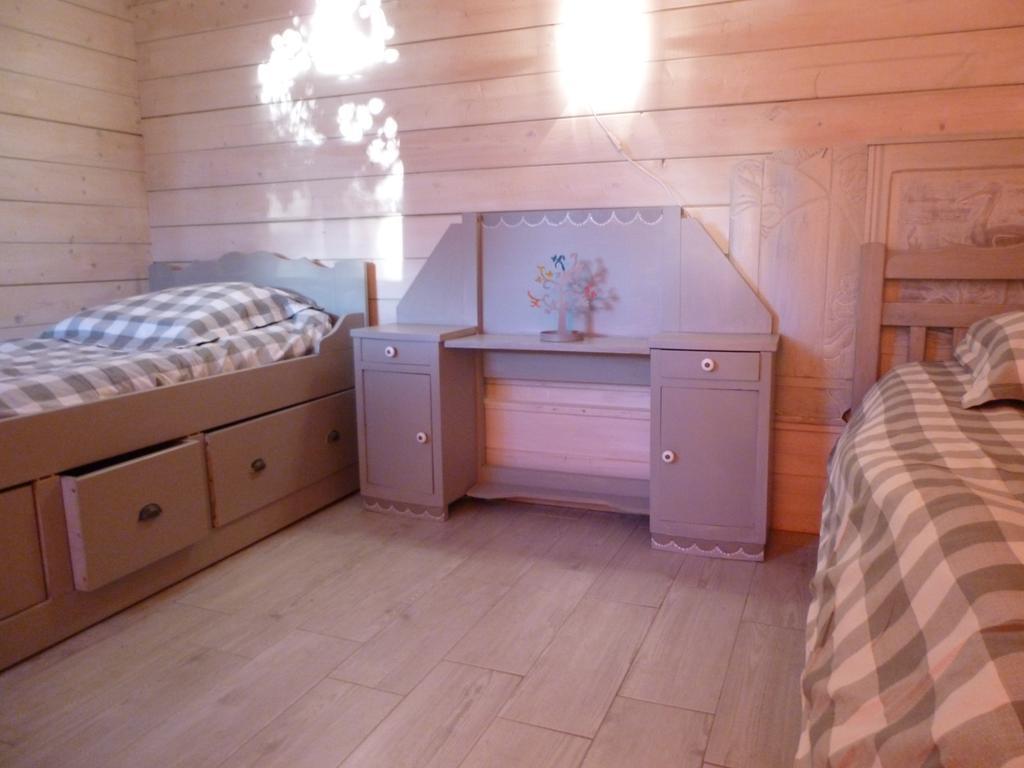 Chambres D'Hotes Le Clos Des Senteurs Malemort Esterno foto